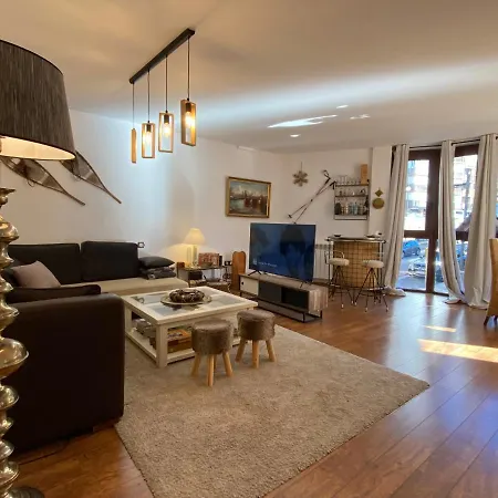 7 Plazas Lujo Junto A Telesilla Estacion