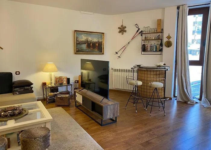 7 Plazas Lujo Junto A Telesilla Estacion Appartamento *